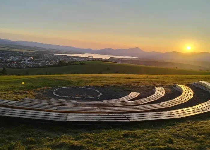 Lejlighed Old Town Apartment, Free Parking *