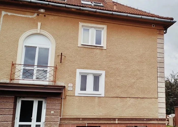 Lejlighed Old Town Apartment, Free Parking *